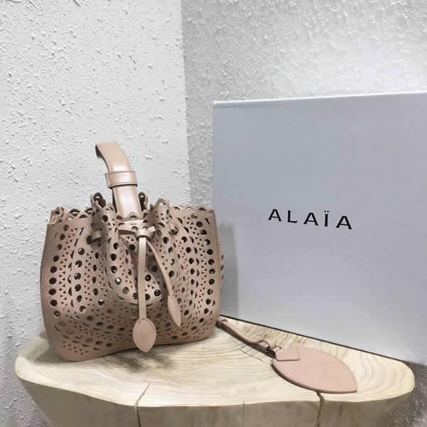Wholelsale Discount New Alaia Khaki Bucket Bag Tote Handbags