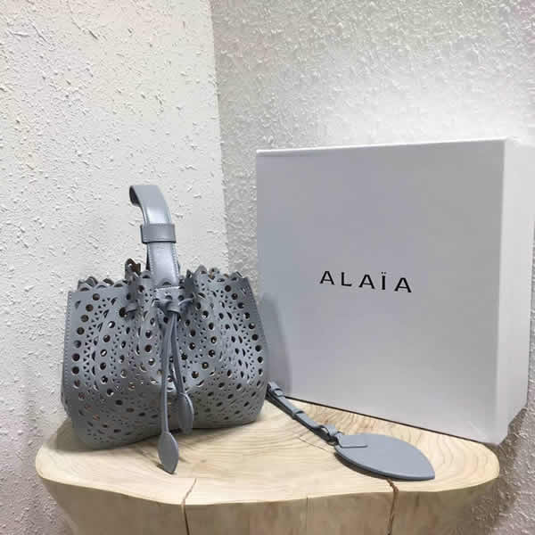 Wholelsale Discount New Alaia Blue Bucket Bag Tote Handbags