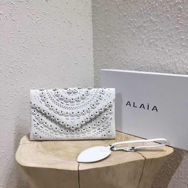 2019 Cheap Alaia White Clutch Bag With 1:1 Quality