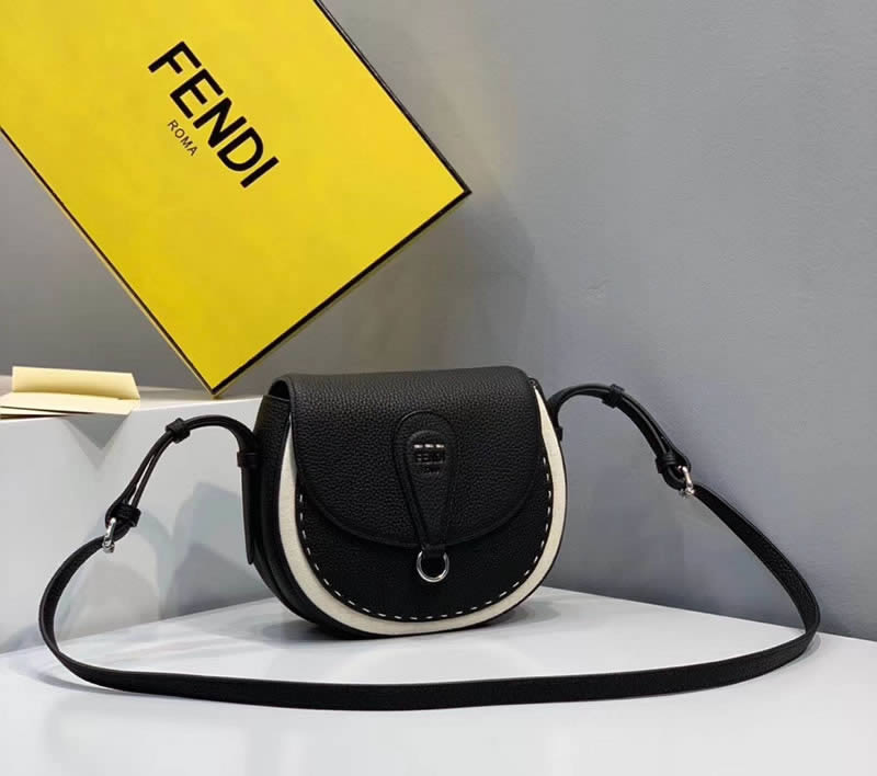 2019 Discount Fendi Black Flip One Shoulder Saddle Bag 655