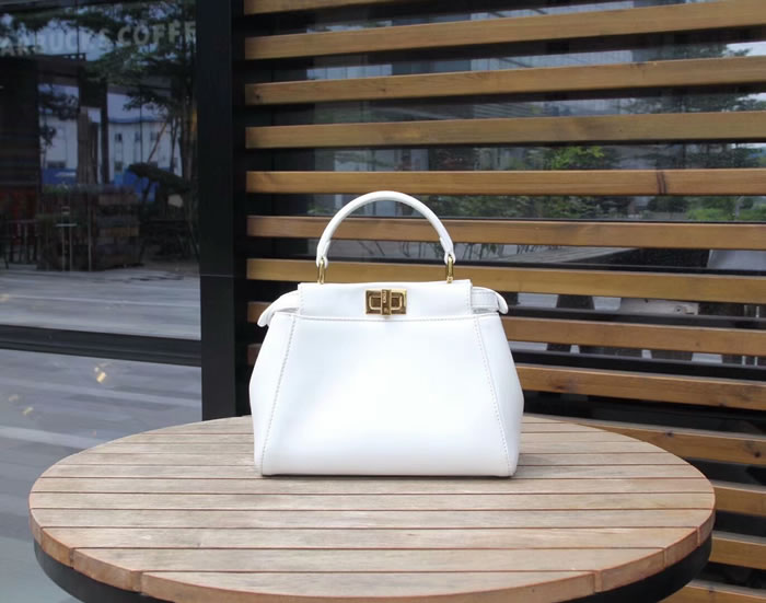 Replica New Fashion Fendi White Messenger Bag Top Quality 8244