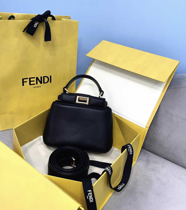 Replica Fendi Peekaboo Iconic Xs Handbag Classic Black Crossbody Bag 8328