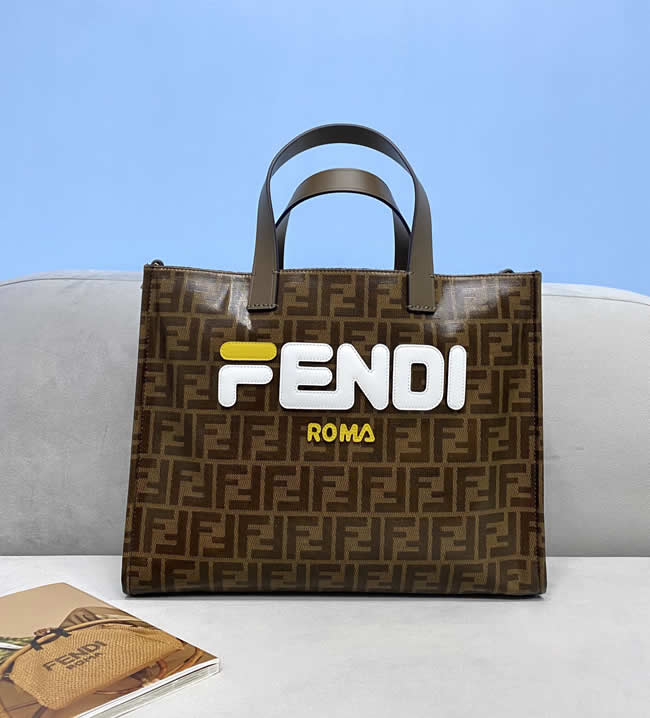 Fake Fendi Top Quality Shopping Bag Stitching Pattern Crossbody Bag 8258A