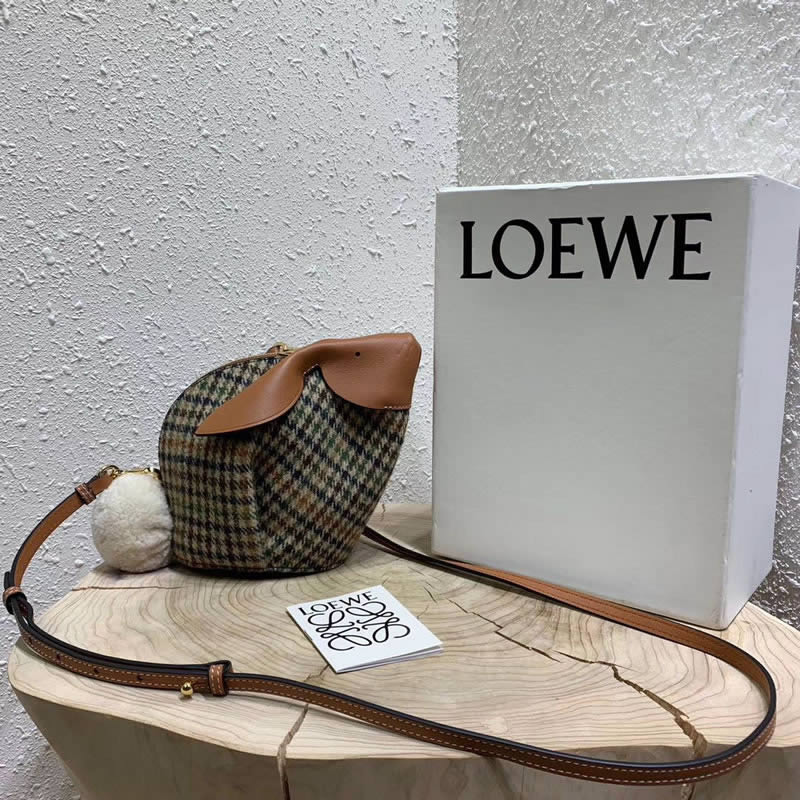 2019 New Loewe Cashmere Bunny Brown Clutch Bag Shoulder Bag