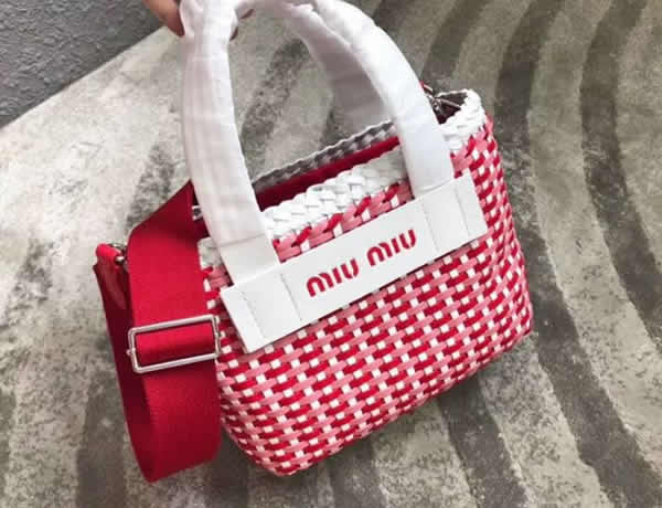 Replica Top Quality White MiuMiu Handmade Woven Handbags 5BA077