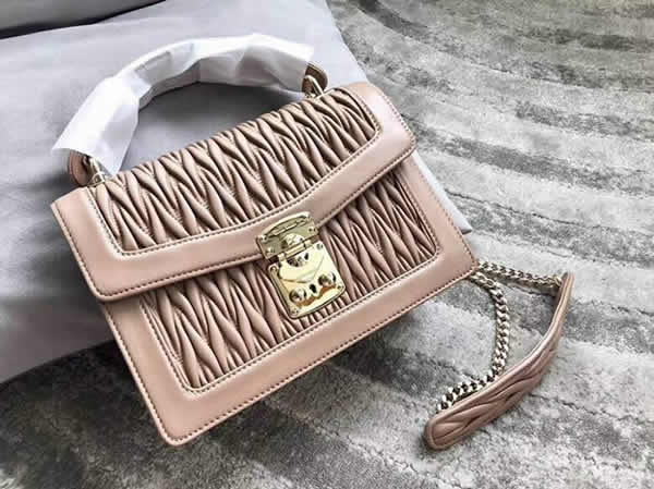 Fake Miu Miu Matelasse Pink Flap Bag Tote Bag 5Ba094