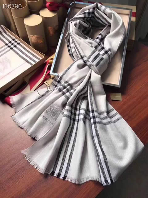 1:1 Quality Fake Fashion Burberry Scarves Outlet 137