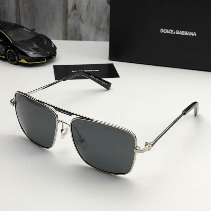 Discount Fake Fashion DG Sunglasses With High Quality 52