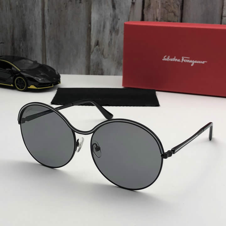 1:1 Quality Replica Discount Ferragamo Sunglasses Online 91