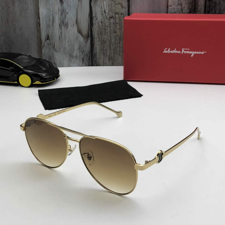 1:1 Quality Replica Discount Ferragamo Sunglasses Online 06