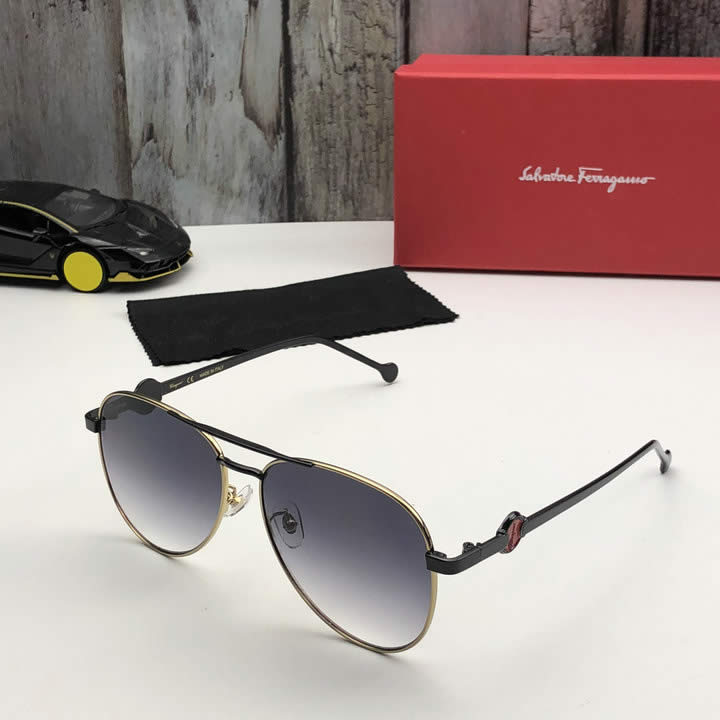1:1 Quality Replica Discount Ferragamo Sunglasses Online 02