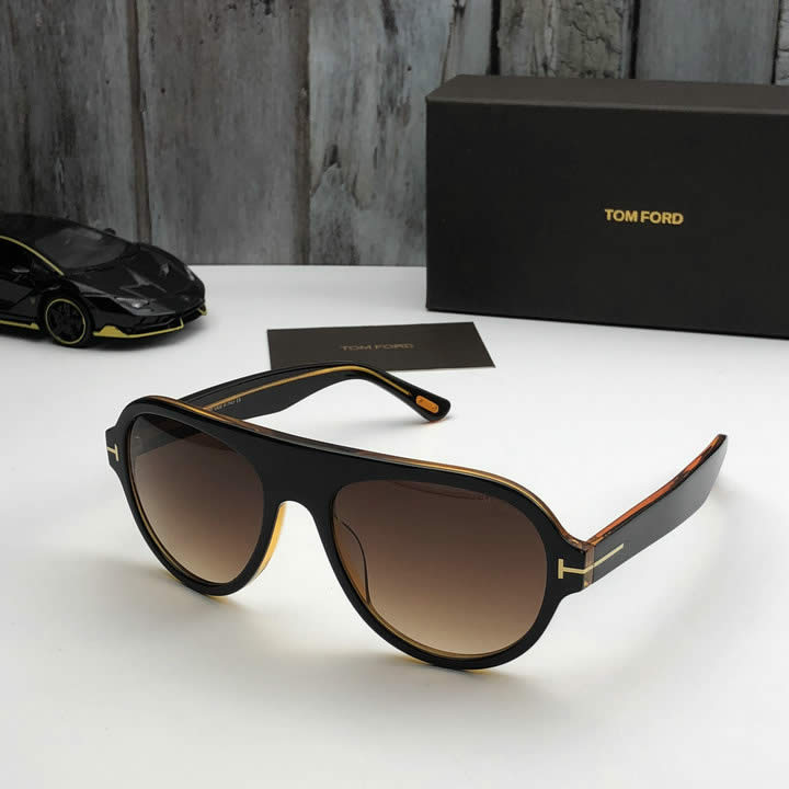 Wholesale Copy Fashion Discount Tom Ford Sunglasses 82