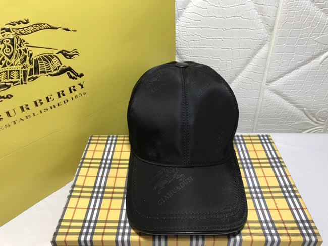 Street Wear Full Burberry Caps Snapback Baseball Hat For Men Women Hip Hop Cap