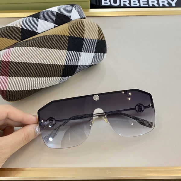 Burberry 2020 Fashion Sunglasses Women Brand Design Vintage Frame Female Glasses Classic Mirror Model BE3119