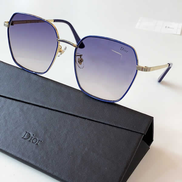 Dior Sun Glasses For Female Sunglasses Women Original Brand Designer Women Sunglases Model CD8202