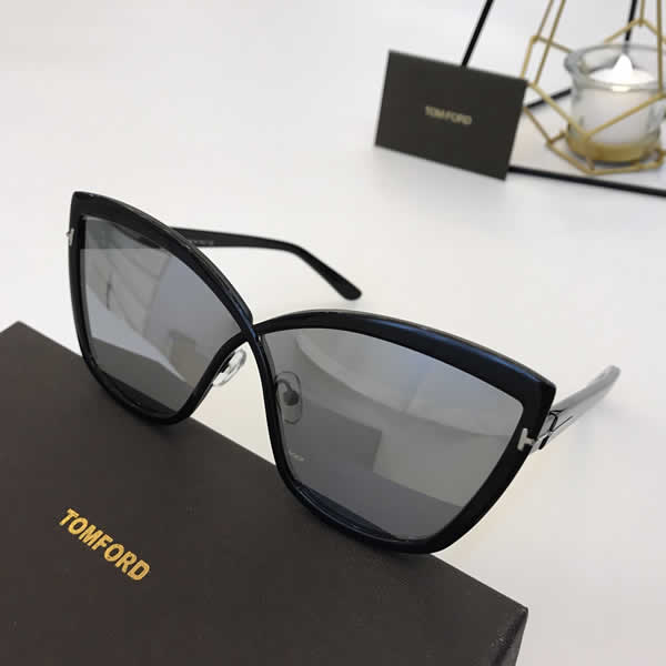 Tom Ford Sunglasses Women High Quality Brand Designer Fashion Sun glasses For Men Eyewear UV400 Model FT0715